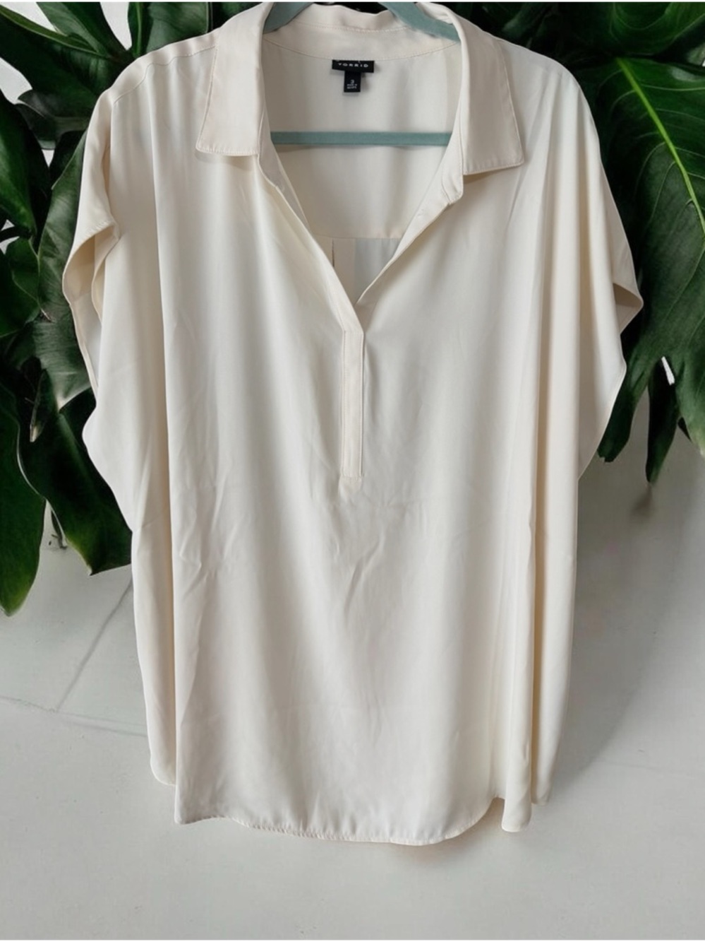 Torrid Cream Silk-Blend V-Neck Blouse